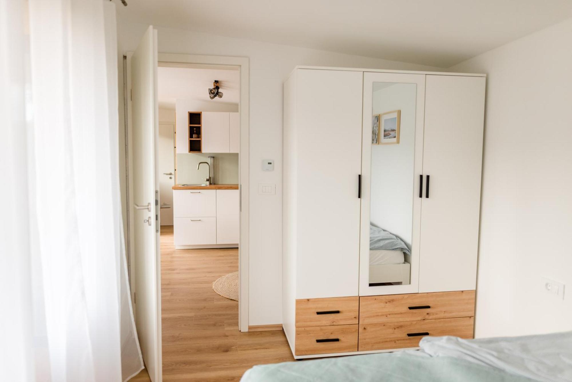 Fernblick Villa Klagenfurt am Woerthersee Luaran gambar